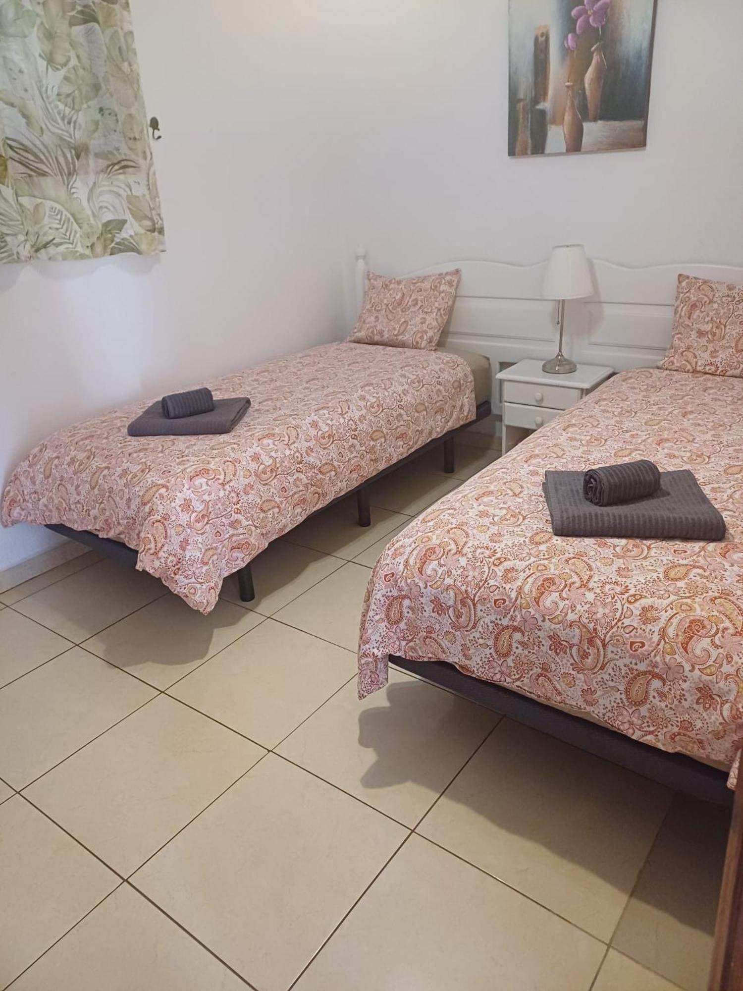 Parque Santiago I 242 By Tenerife Rental & Sales Playa de las Americas  Esterno foto