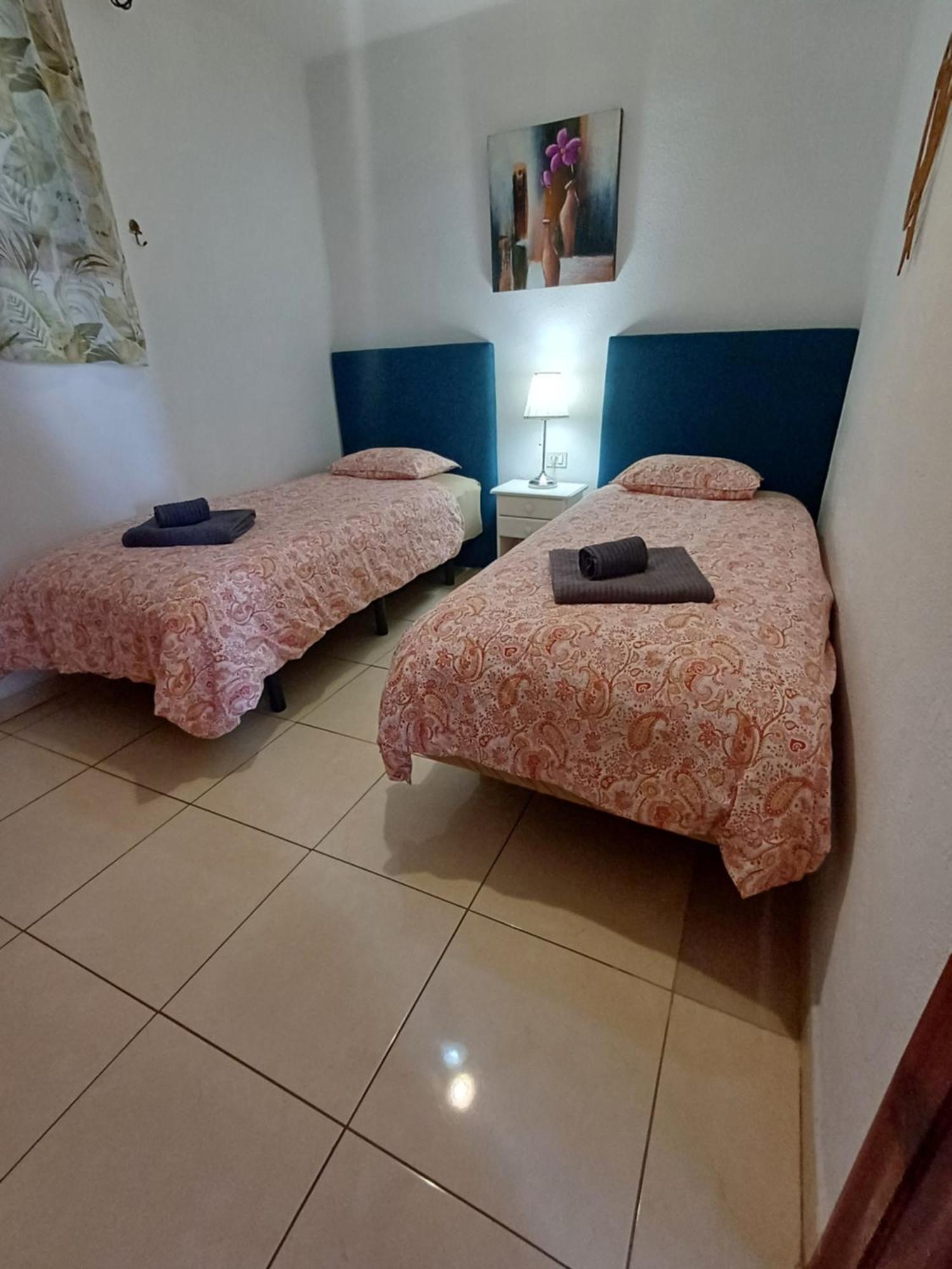 Parque Santiago I 242 By Tenerife Rental & Sales Playa de las Americas  Esterno foto